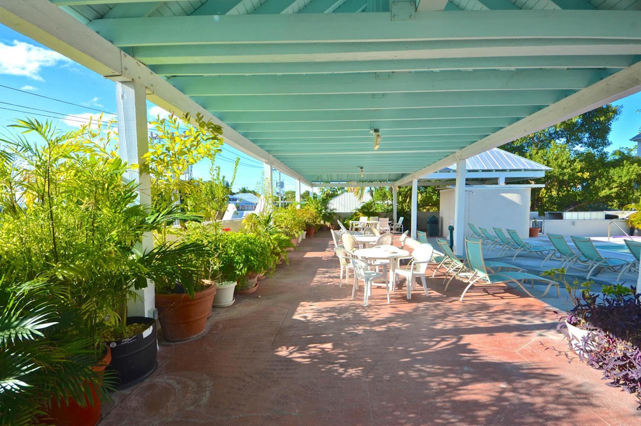 Hotel Casa Caribe @ Duval Square Key West Exterior foto