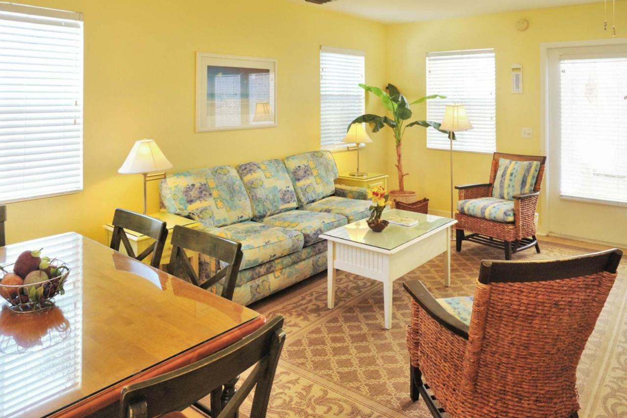 Hotel Casa Caribe @ Duval Square Key West Exterior foto